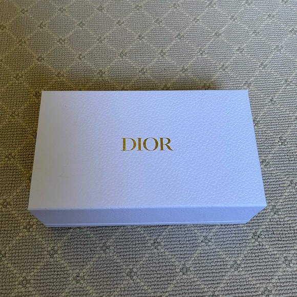 Dior Gift Box - Authentic - Picture 4 of 6